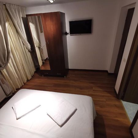 Vila Deal Săcele エクステリア 写真
