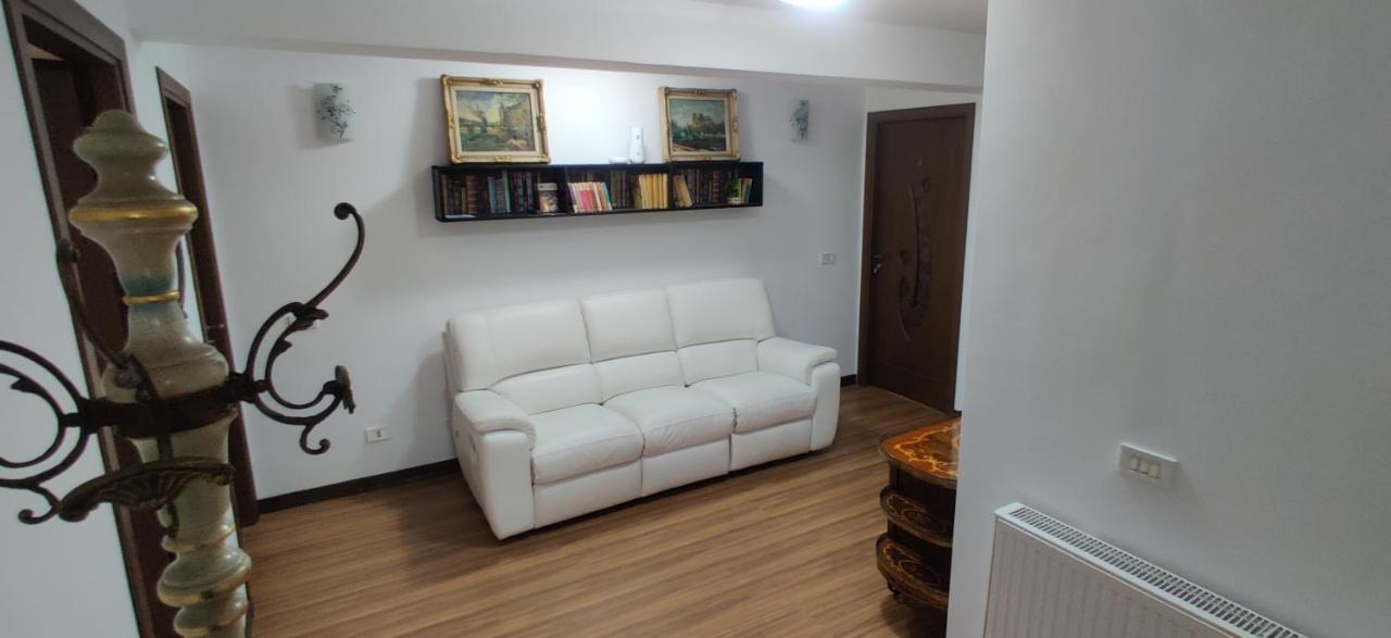 Vila Deal Săcele エクステリア 写真