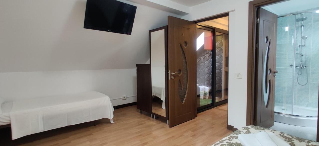 Vila Deal Săcele エクステリア 写真